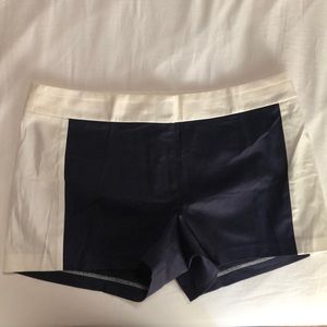 J. Crew Short Size 6 - NWT - Navy and White unlined shorts